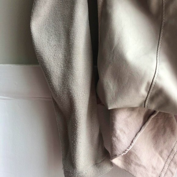 Blank NYC diagonal zip cream leather jacket sz s - Picture 4 of 5
